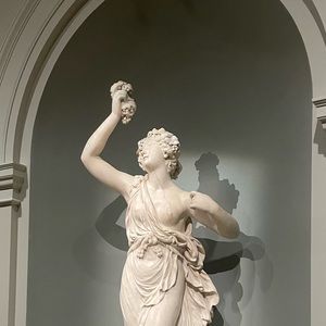Meet your Posher, Josephine